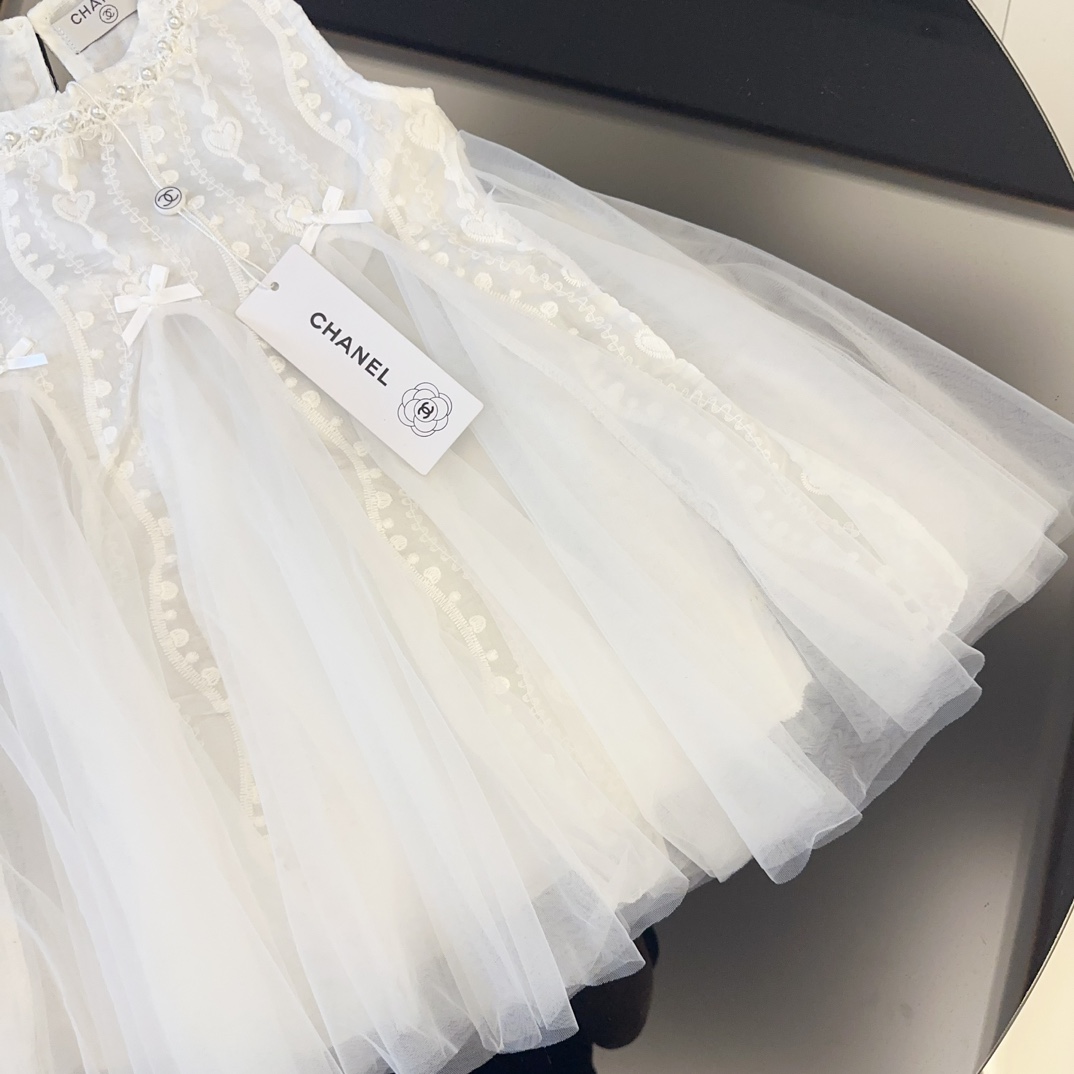 child/Girls' clothing